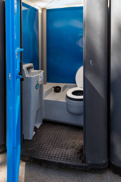 Best Construction site porta potty rental  in Ridgecrest, FL