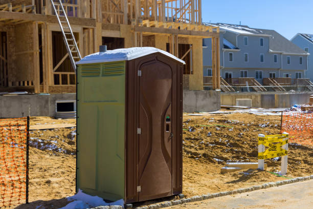 Best Portable restroom trailer rental  in Ridgecrest, FL